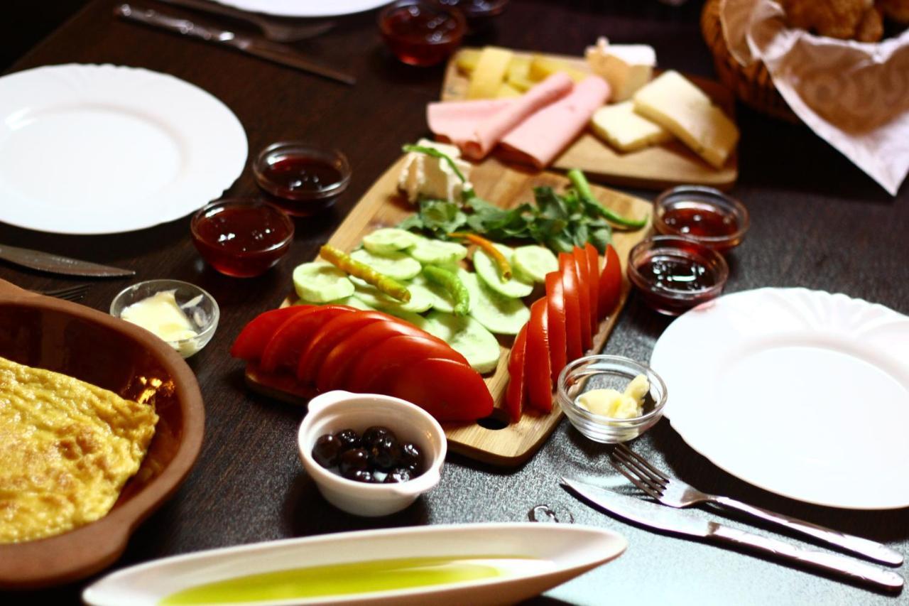 Ayfada Cafe & Pension Ayvalı מראה חיצוני תמונה